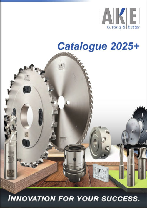 Omslag AKE catalogue 2025+